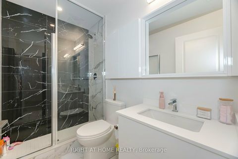Photo 20 at 226 - 50 Upper MAll Way, Brownridge, Vaughan