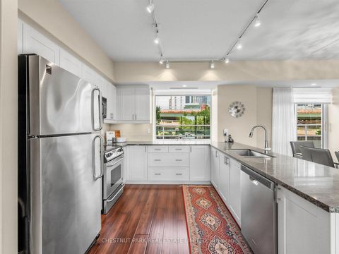 Photo 11 at 318W - 500 Queens Quay, Waterfront Communities C1, Toronto