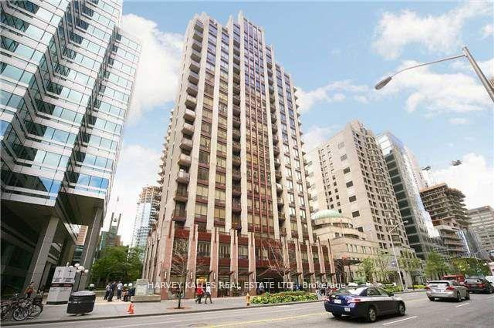 1603 - 85 Bloor Street E, Yonge Corridor, Toronto photo number 2