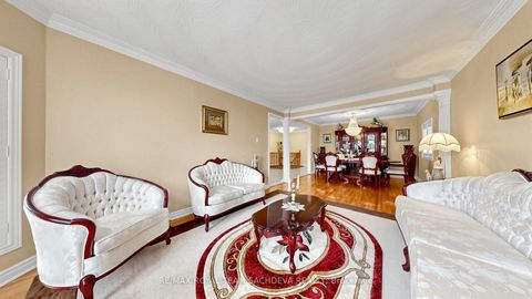 Photo 5 at 11 Devonridge Crescent, Highland Creek, Toronto
