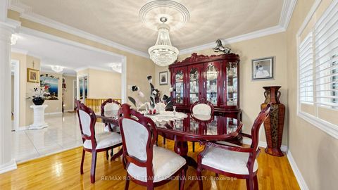 Photo 7 at 11 Devonridge Crescent, Highland Creek, Toronto