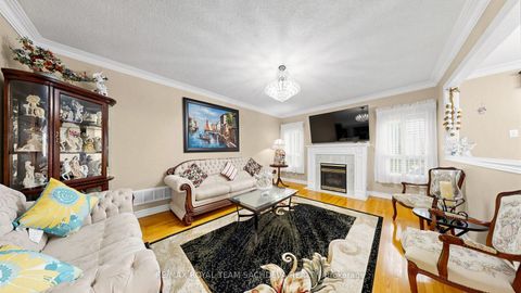 Photo 9 at 11 Devonridge Crescent, Highland Creek, Toronto