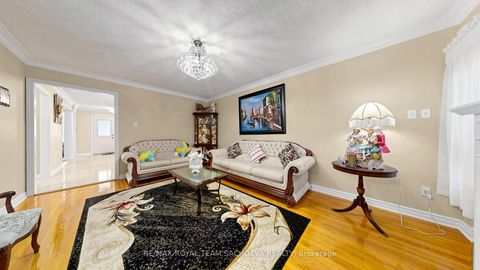 Photo 10 at 11 Devonridge Crescent, Highland Creek, Toronto