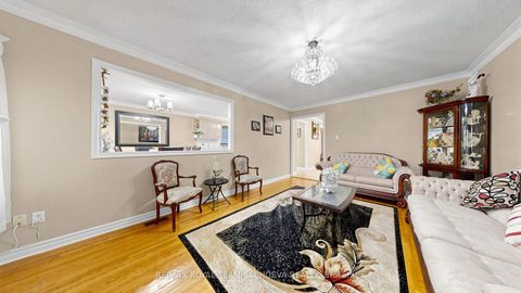 Photo 11 at 11 Devonridge Crescent, Highland Creek, Toronto