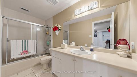 Photo 40 at 11 Devonridge Crescent, Highland Creek, Toronto