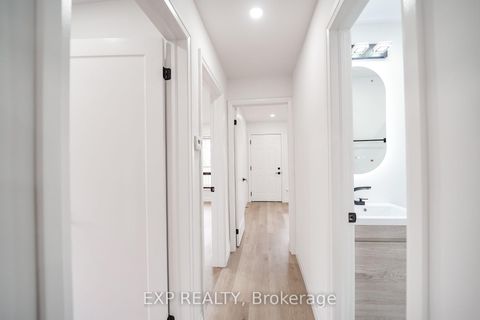 Photo 24 at 31A Laurel Avenue, Kennedy Park, Toronto