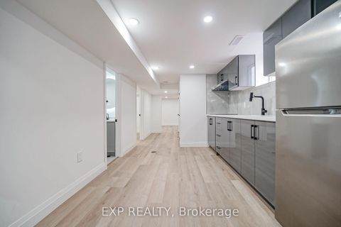 Photo 28 at 31A Laurel Avenue, Kennedy Park, Toronto