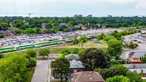 Photo 40 at 31A Laurel Avenue, Kennedy Park, Toronto