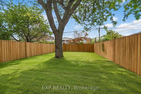 Photo 41 at 31A Laurel Avenue, Kennedy Park, Toronto
