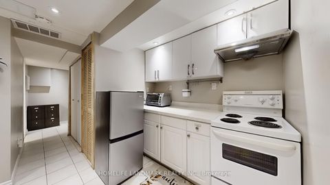 Photo 22 at 30 Paperbirch Drive, Don Mills, Toronto