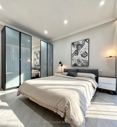 Photo 15 at 606 - 55 Harbour Square, Waterfront Communities C1, Toronto