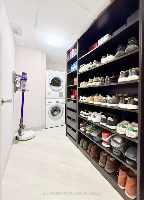 Photo 27 at 606 - 55 Harbour Square, Waterfront Communities C1, Toronto