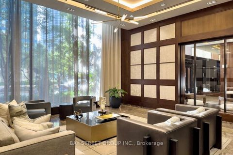 Photo 37 at 606 - 55 Harbour Square, Waterfront Communities C1, Toronto