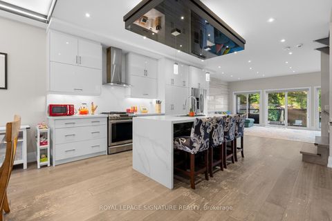 Photo 5 at 8 Dunkirk Road, East York, Toronto