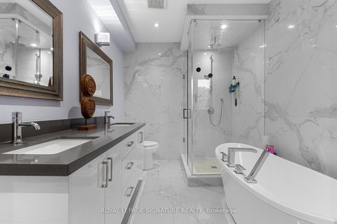 Photo 18 at 8 Dunkirk Road, East York, Toronto