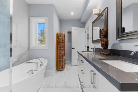 Photo 19 at 8 Dunkirk Road, East York, Toronto