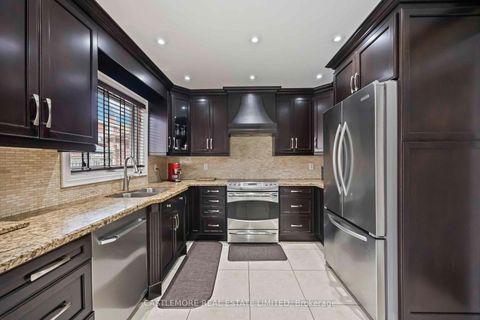 Photo 8 at 119 Spring Town Road, East Woodbridge, Vaughan