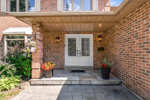 Photo 1 at 57 Ashfield Drive, Oak Ridges Lake Wilcox, Richmond Hill