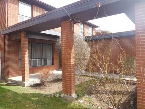 Photo 2 at 38 Clovercrest Road, Don Valley Village, Toronto