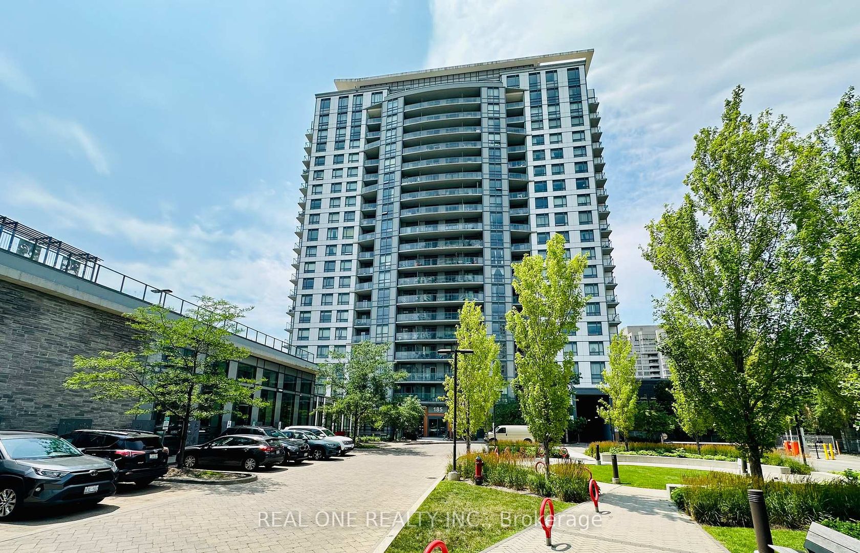 1506 - 185 Bonis Avenue, Sullivan, Toronto 