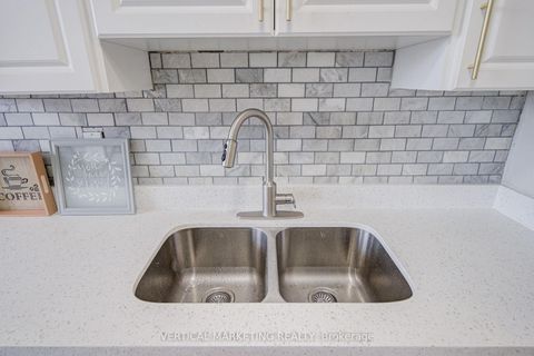 Photo 16 at PH07 - 20 Gilder Drive E, Eglinton East, Toronto