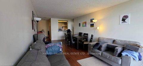 Photo 2 at 511 - 7 Concorde Place, Don Mills, Toronto
