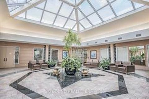 Photo 8 at 511 - 7 Concorde Place, Don Mills, Toronto
