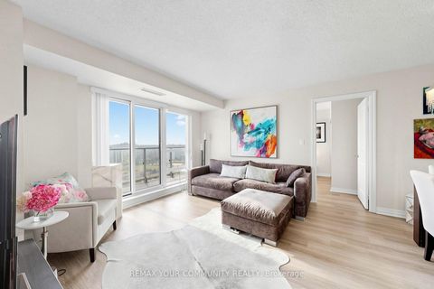 Photo 5 at 2910 - 2015 Sheppard Avenue E, Henry Farm, Toronto