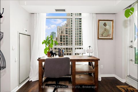 Photo 3 at 1312 - 215 Fort York Boulevard, Niagara, Toronto