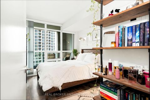 Photo 19 at 1312 - 215 Fort York Boulevard, Niagara, Toronto