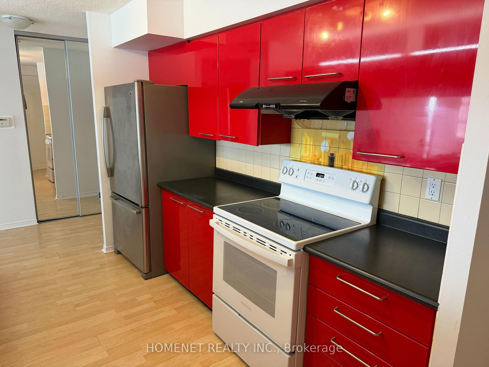2306 - 100 Upper Madison Avenue, Westgate, Toronto photo 4