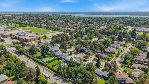 Photo 9 at 35 Jills Court, Grove East, Barrie