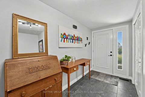 Photo 12 at 35 Jills Court, Grove East, Barrie