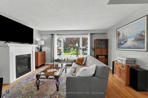 Photo 25 at 35 Jills Court, Grove East, Barrie