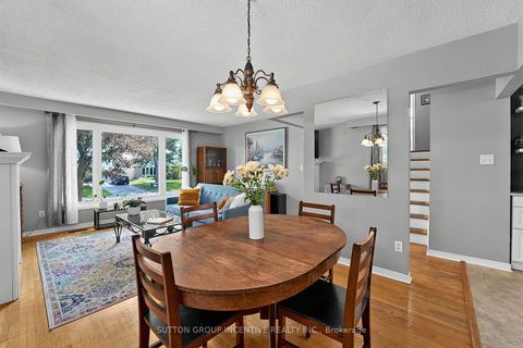 Photo 27 at 35 Jills Court, Grove East, Barrie