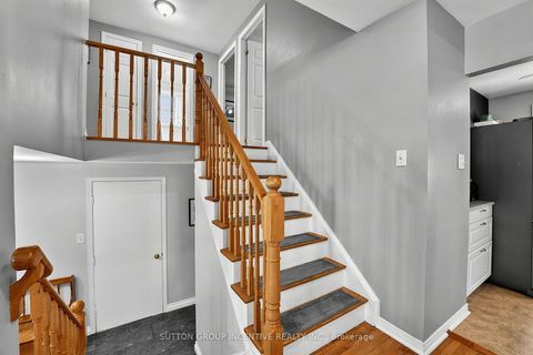 Photo 28 at 35 Jills Court, Grove East, Barrie