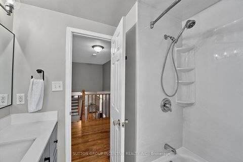 Photo 31 at 35 Jills Court, Grove East, Barrie