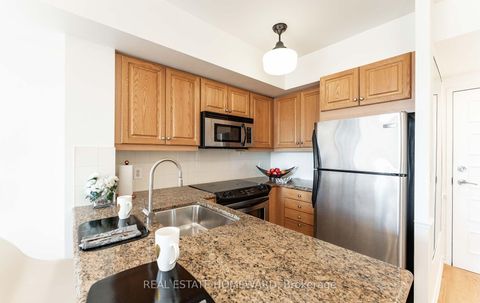 Photo 14 at 601 - 308 Palmerston Avenue, Bellwoods, Toronto