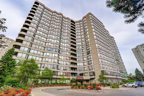 Photo 2 at 1402 - 7440 Bathurst Street, Brownridge, Vaughan