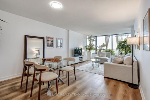 Photo 13 at 1402 - 7440 Bathurst Street, Brownridge, Vaughan