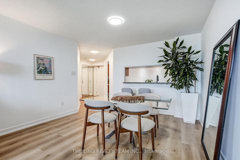 Photo 15 at 1402 - 7440 Bathurst Street, Brownridge, Vaughan