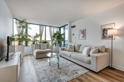 Photo 16 at 1402 - 7440 Bathurst Street, Brownridge, Vaughan