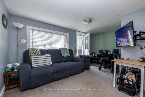 Photo 2 at 3195 Cowan Avenue, Rural Innisfil, Innisfil