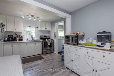 Photo 4 at 3195 Cowan Avenue, Rural Innisfil, Innisfil