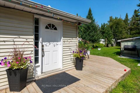 Photo 10 at 3195 Cowan Avenue, Rural Innisfil, Innisfil