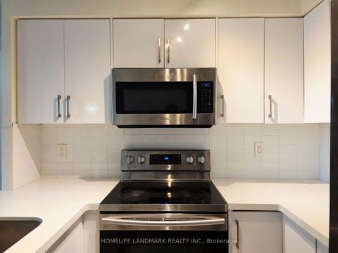 Photo 2 at 1015 - 7 Lorraine Drive, Willowdale West, Toronto