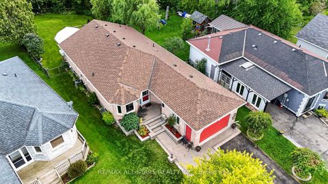 Photo 1 at 117 Riverglen Drive, Keswick South, Georgina