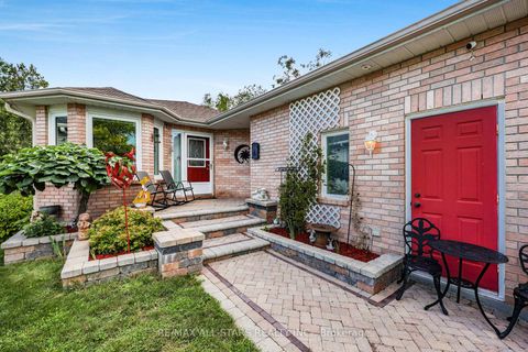 Photo 4 at 117 Riverglen Drive, Keswick South, Georgina