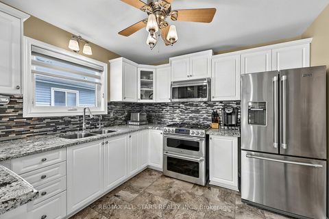 Photo 8 at 117 Riverglen Drive, Keswick South, Georgina