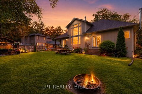 Photo 2 at 2 Birch Knoll Road, Sutton & Jackson's Point, Georgina